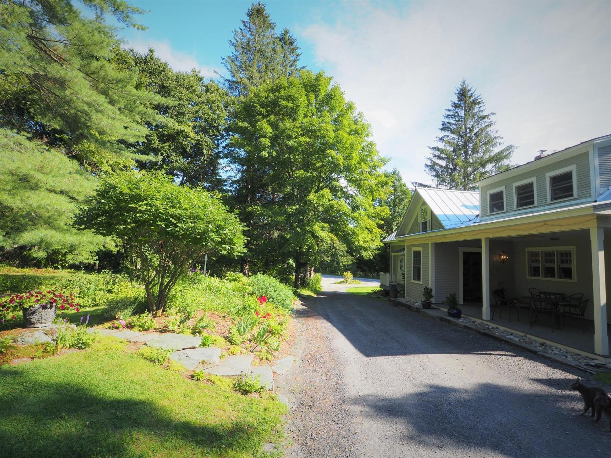 The Featherbed Inn Waitsfield エクステリア 写真